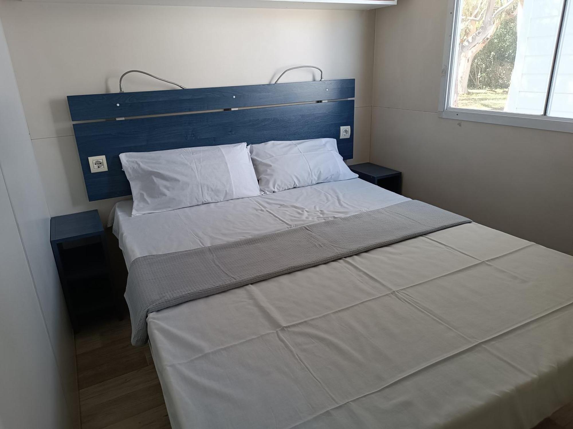 Camping Karavomilos Sámi Rom bilde