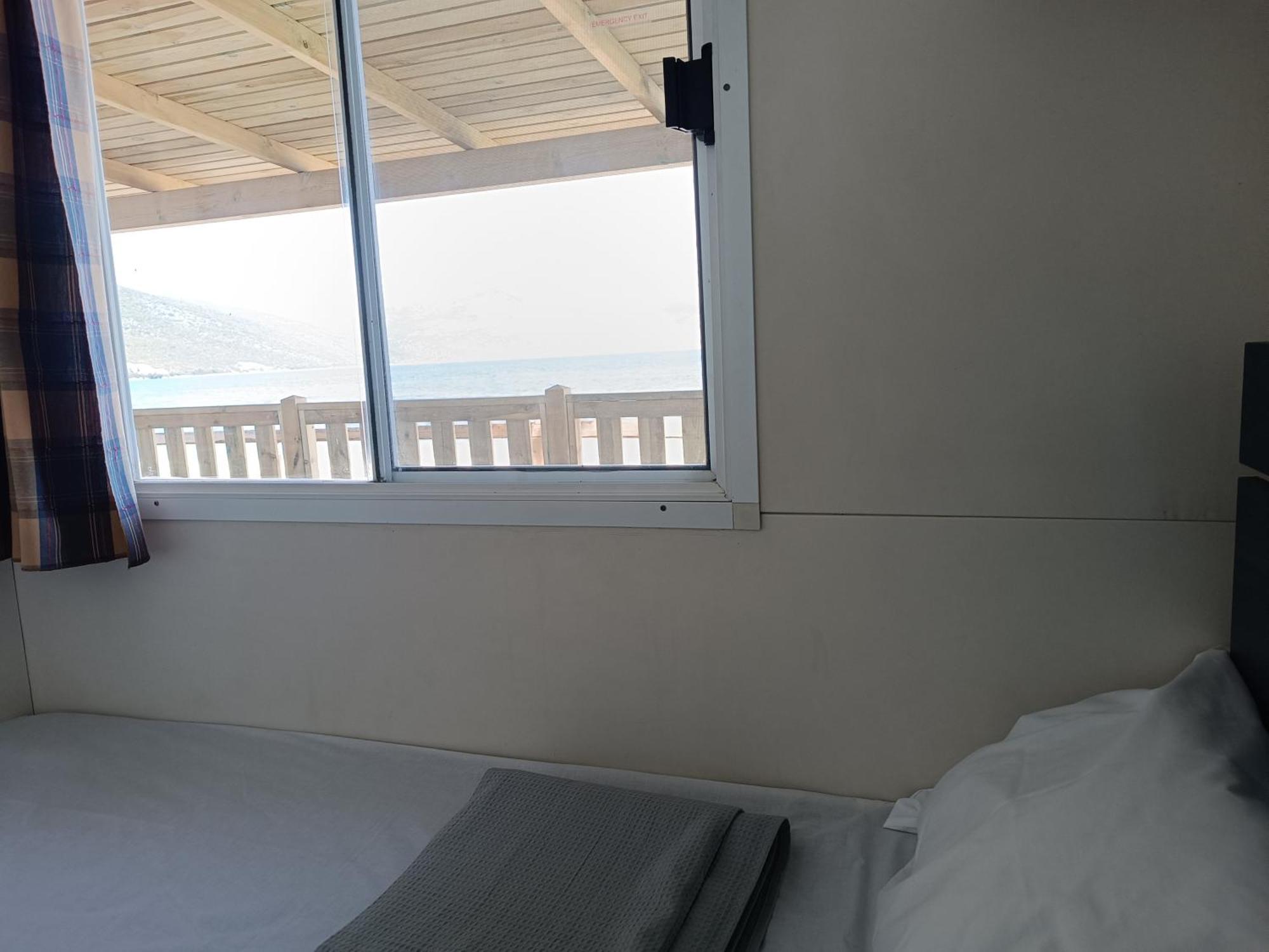 Camping Karavomilos Sámi Rom bilde